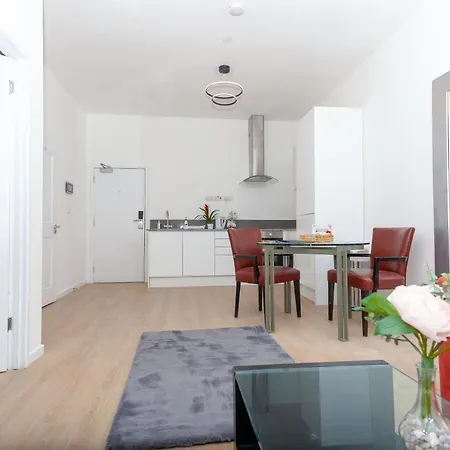 One Bedroom Apartment Serviced Apartment Smethwick Flat 313 Birmingham Exterior foto