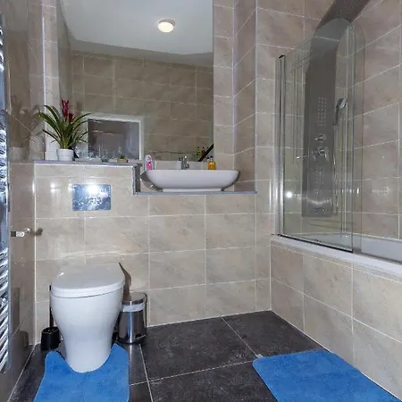One Bedroom Apartment Serviced Apartment Smethwick Flat 313 Birmingham Exterior foto